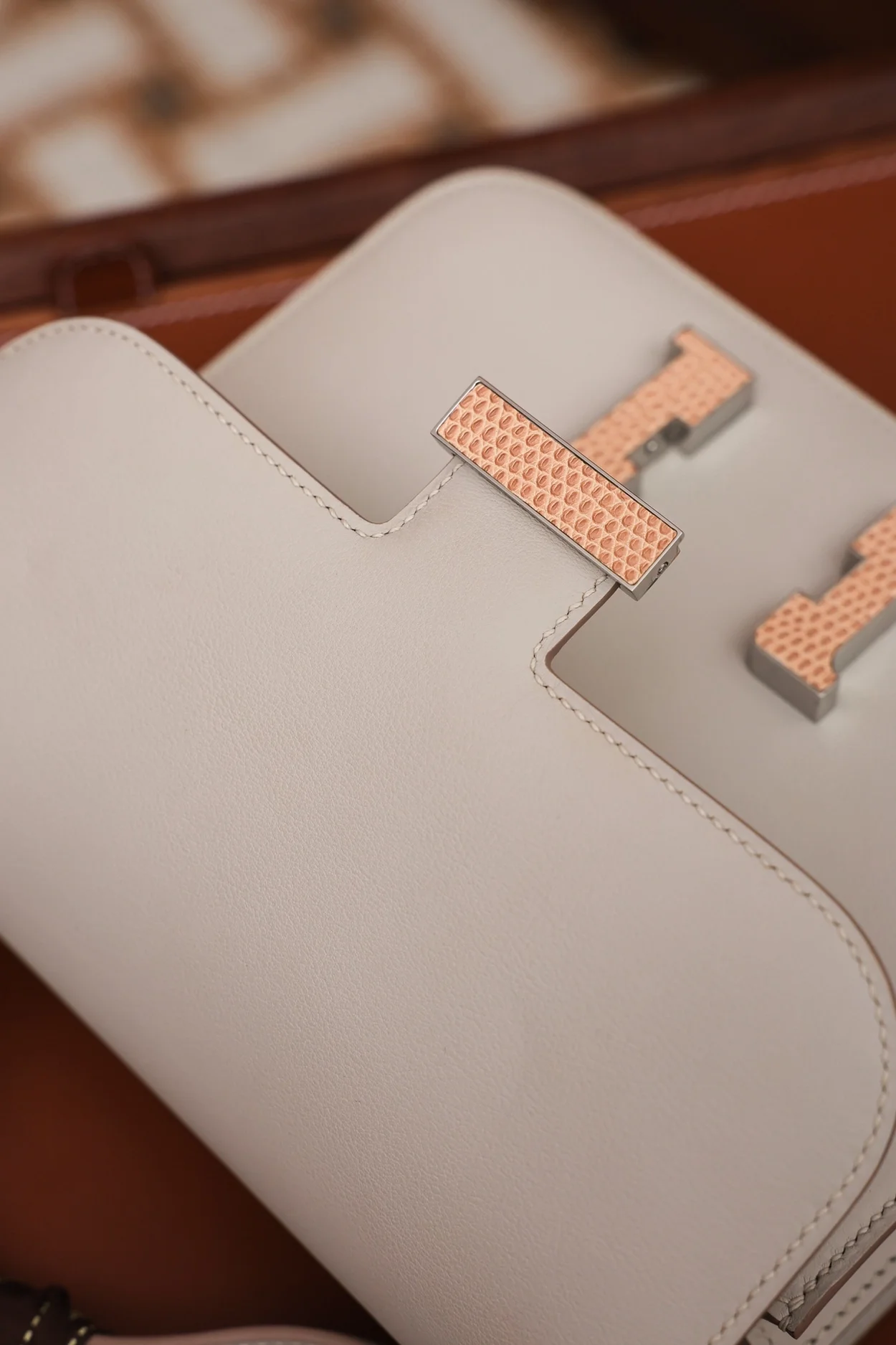 에르메스 콘스탄스 18 크레 스위프트 리자드 버클 팔라듐 하드웨어 (100% HAND MADE)