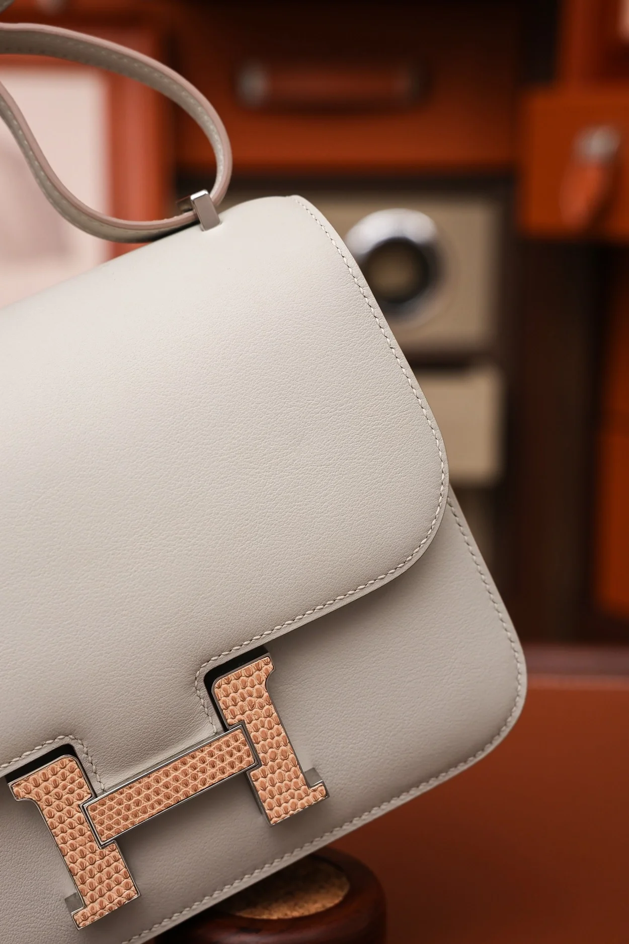 에르메스 콘스탄스 18 크레 스위프트 리자드 버클 팔라듐 하드웨어 (100% HAND MADE)