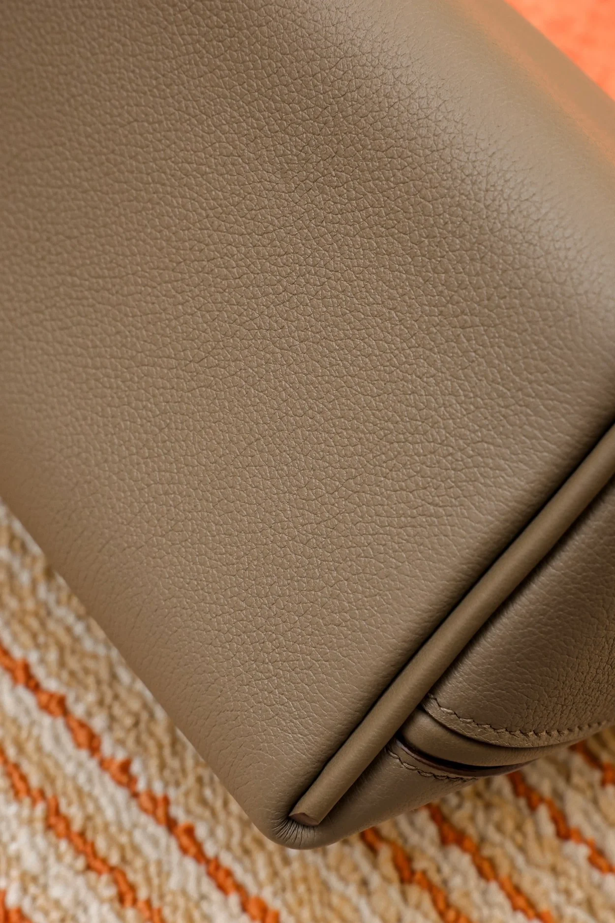 에르메스 뉴켈리 2424백 에토프 골드 하드웨어 (100% HAND MADE)