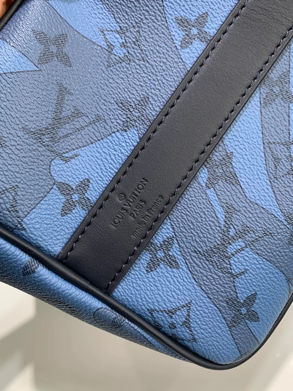 루이비통 키폴 반둘리에 35 M22573