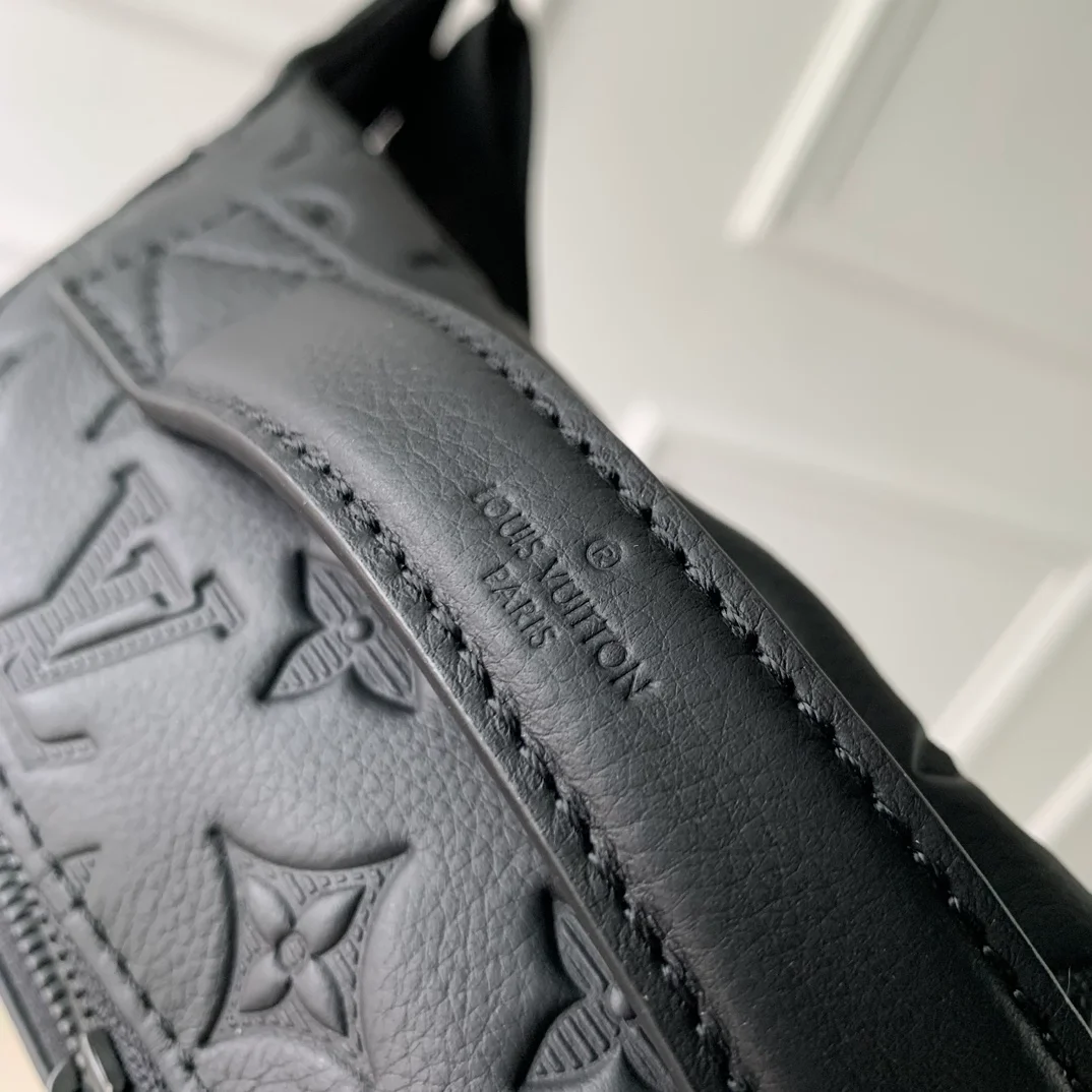 루이비통 러시 범백 M47058