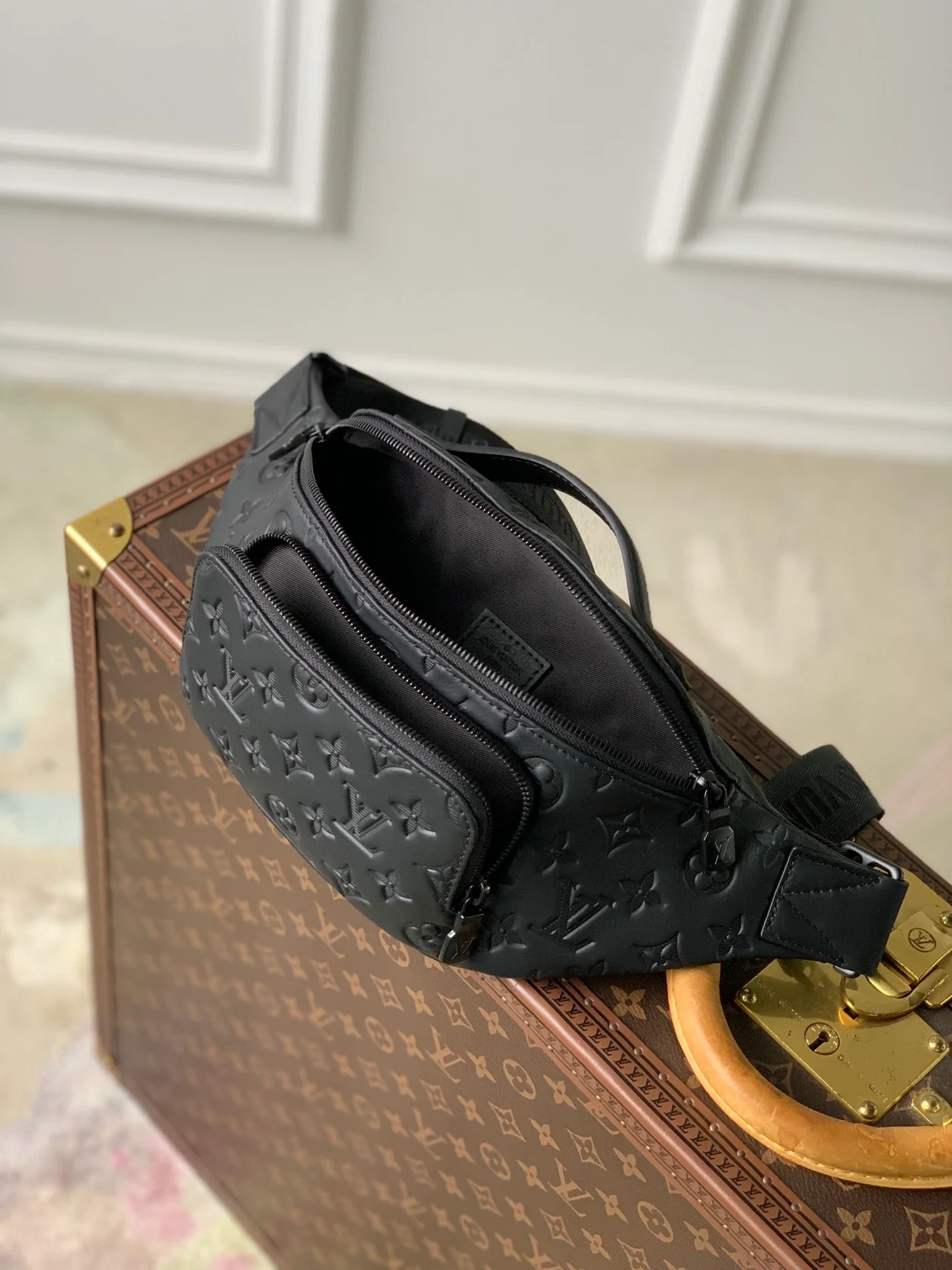 루이비통 러시 범백 M47058