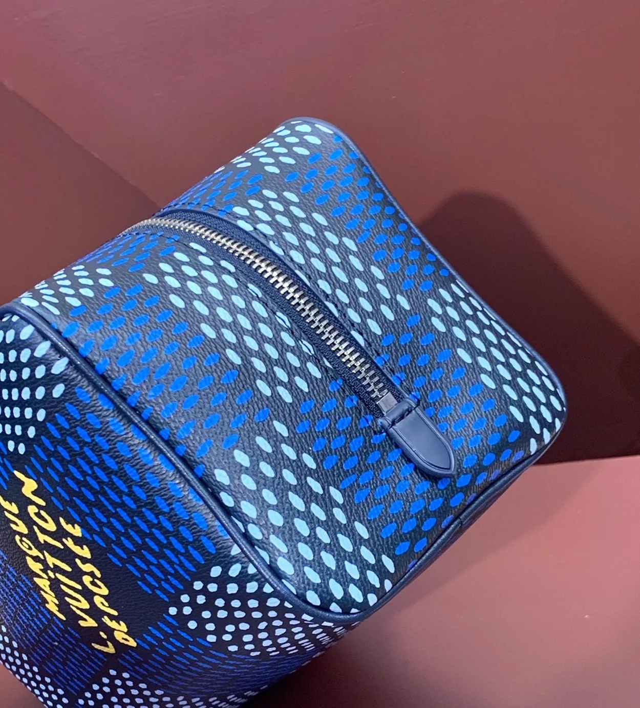 루이비통 락커 돕 키트 블루 N40747