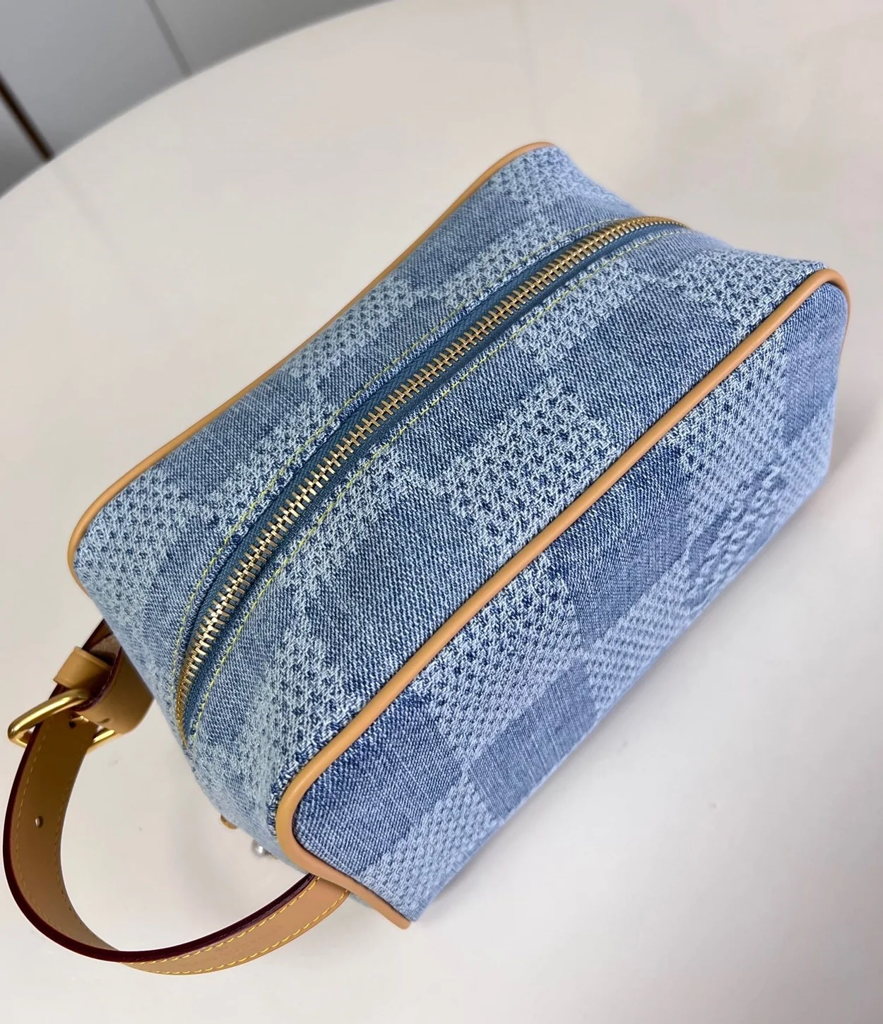 루이비통 락커 돕 키트 다미에 데님 블루 N40753