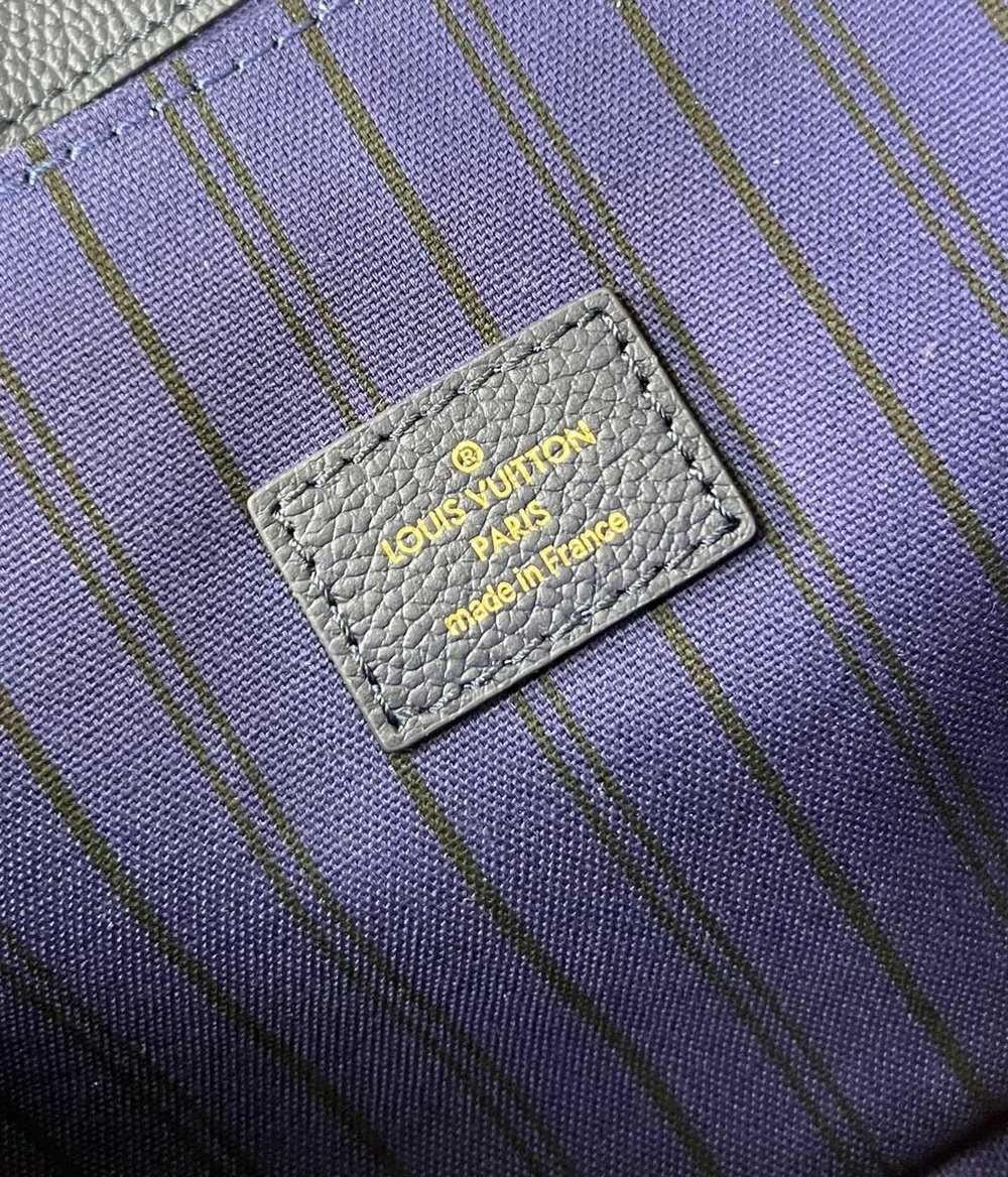 루이비통 포쉐트 메티스 M47142