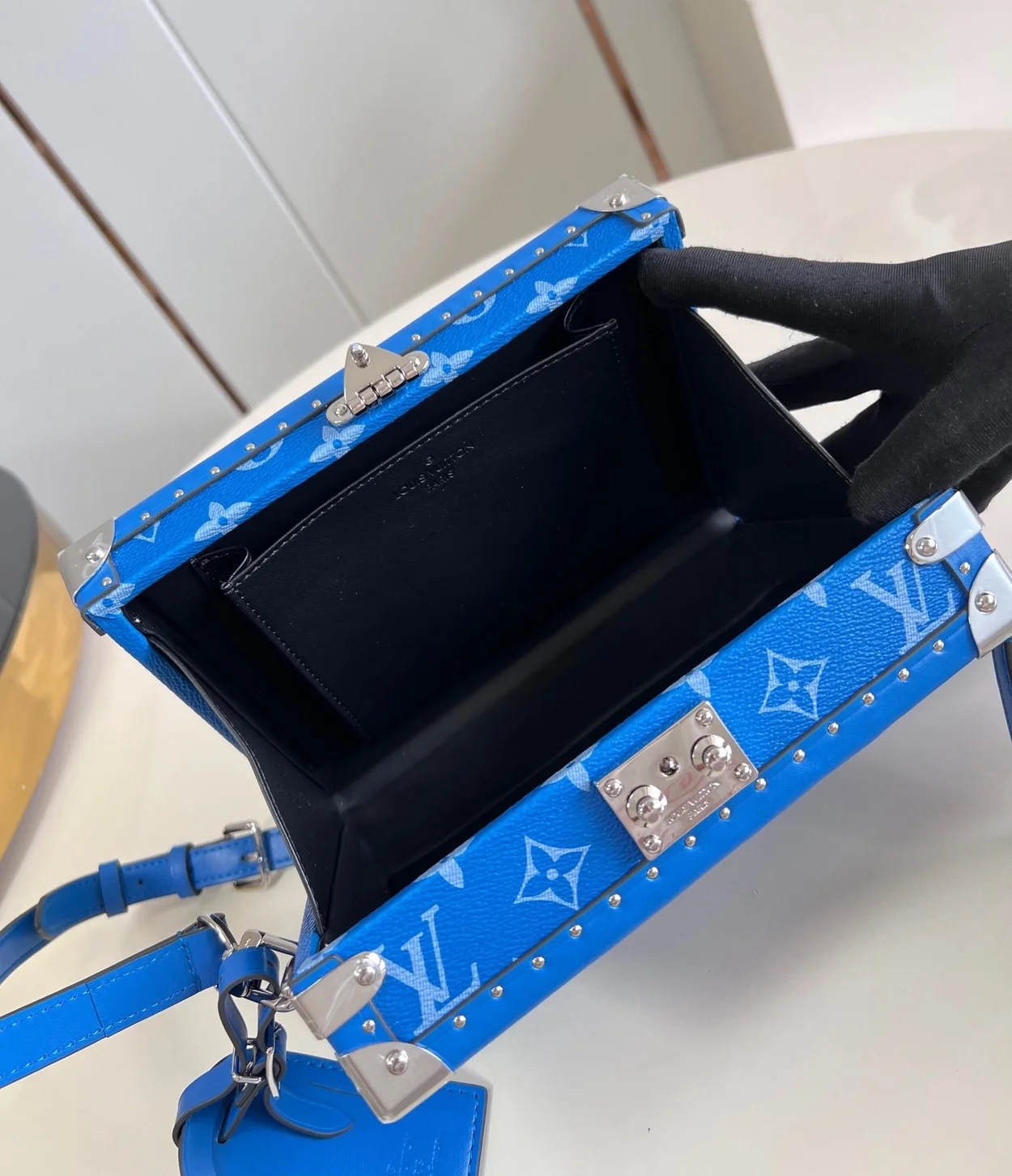 루이비통 클러치 박스 M10611