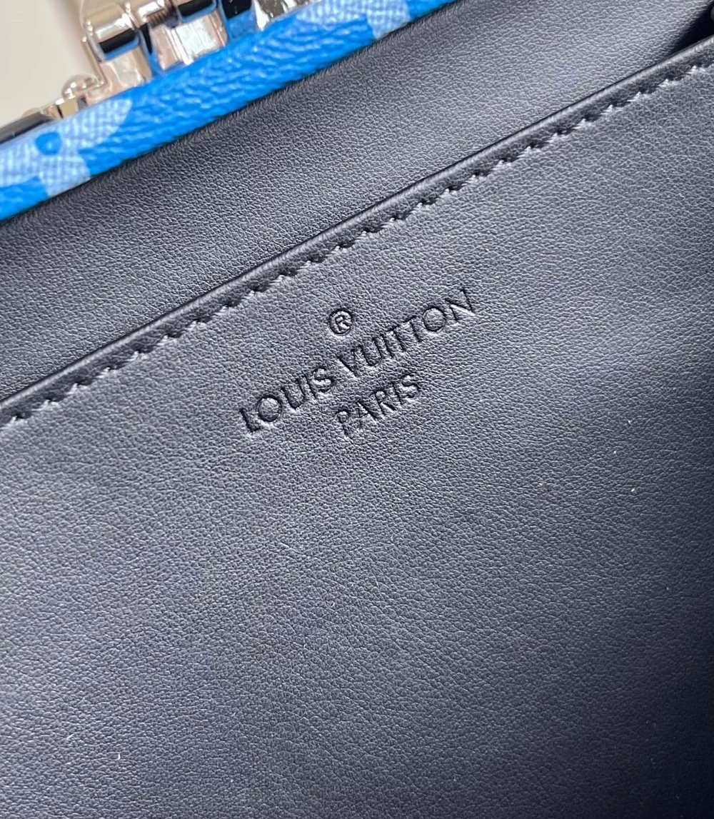 루이비통 클러치 박스 M10611