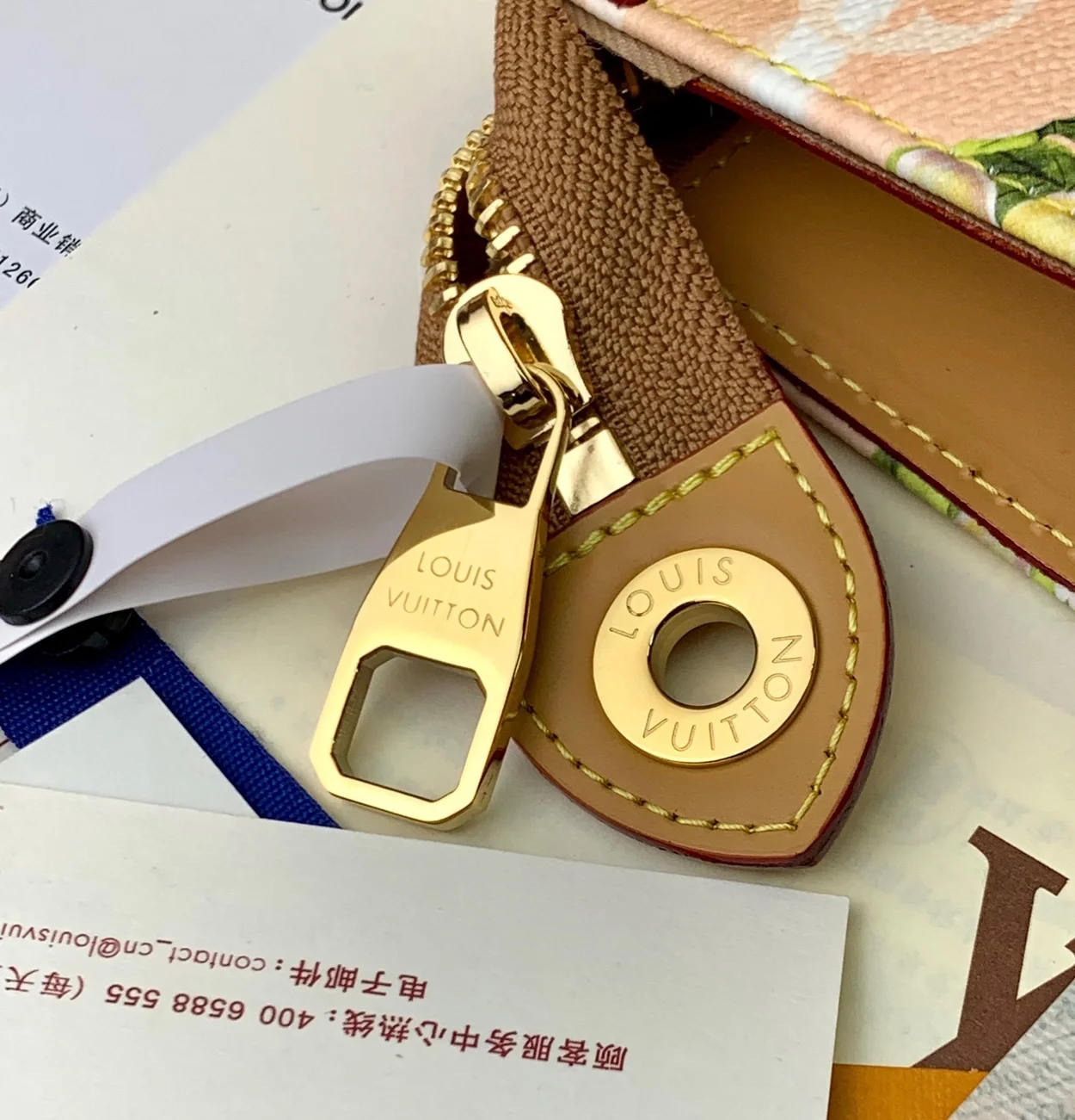 루이비통 SS 플라워 클러치 M83465