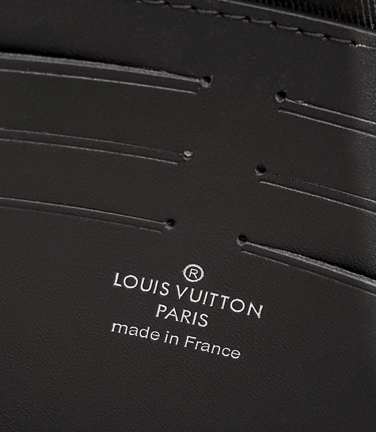 루이비통 s락 A4 파우치 M80582