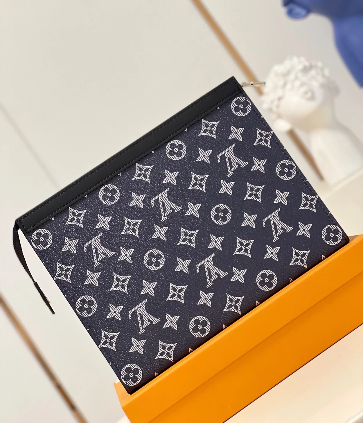 루이비통 사반나 체프먼 토일레트 M66639