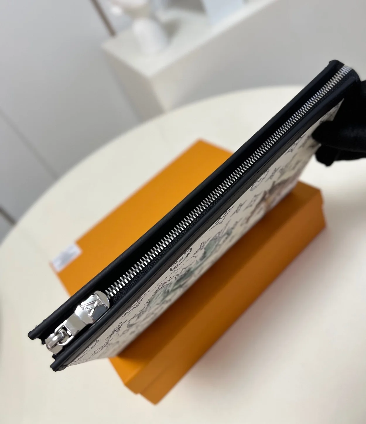 루이비통 사반 체프먼 보야쥬 GM M66929