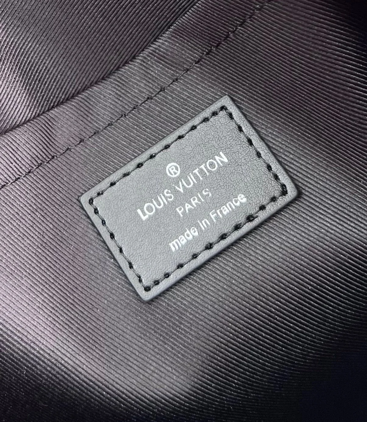 루이비통 포쉐트 투고 선라이즈 클러치 M81848