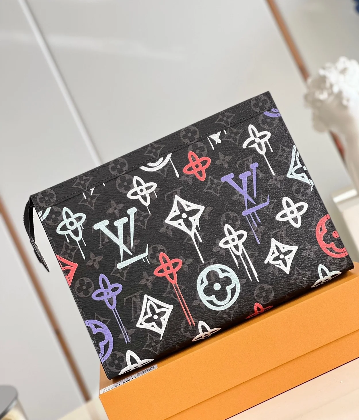 루이비통 파컷스 트래벌 파우치 M81803