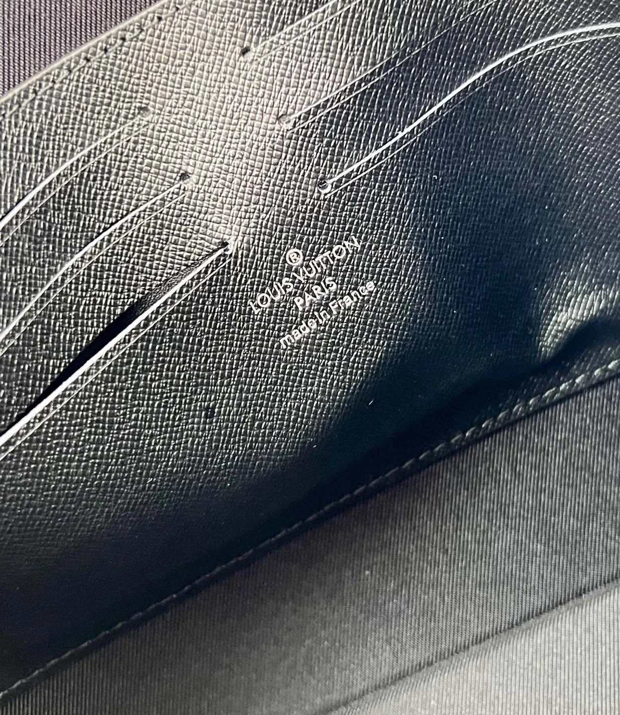 루이비통 파컷스 트래벌 파우치 M81803