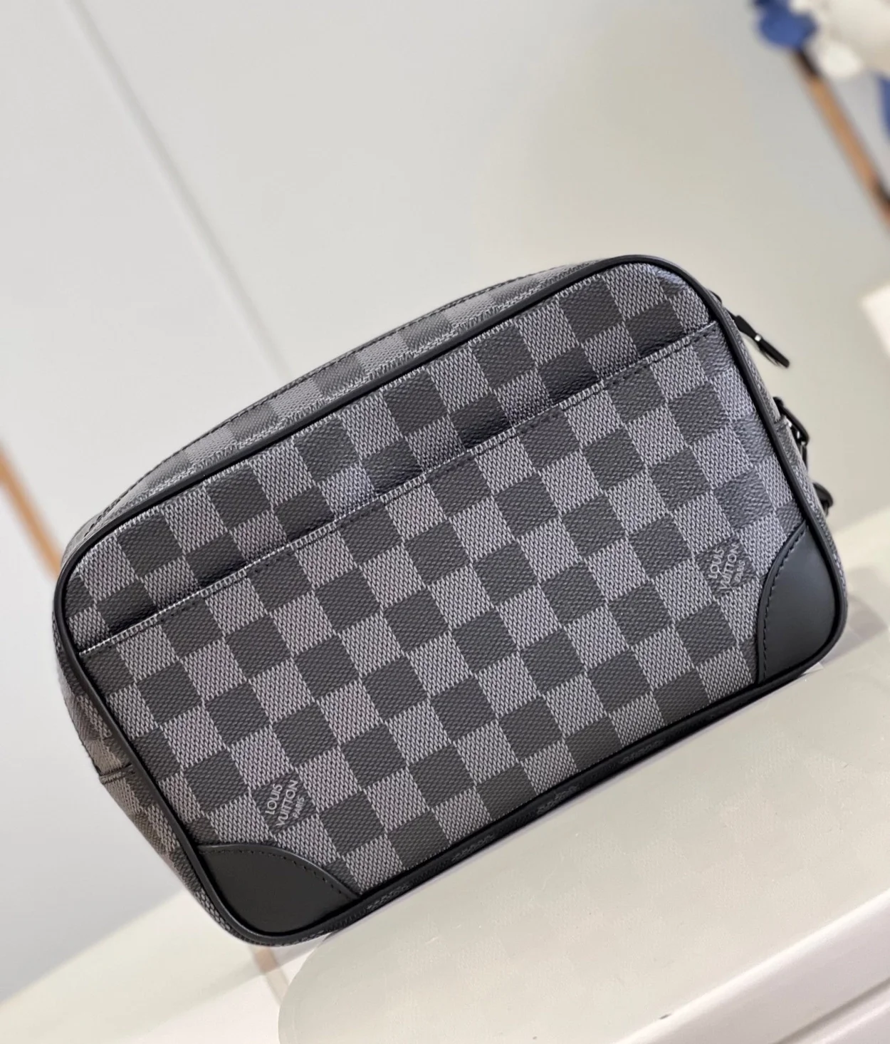 루이비통 포쉐트 카사이 클러치 M60501