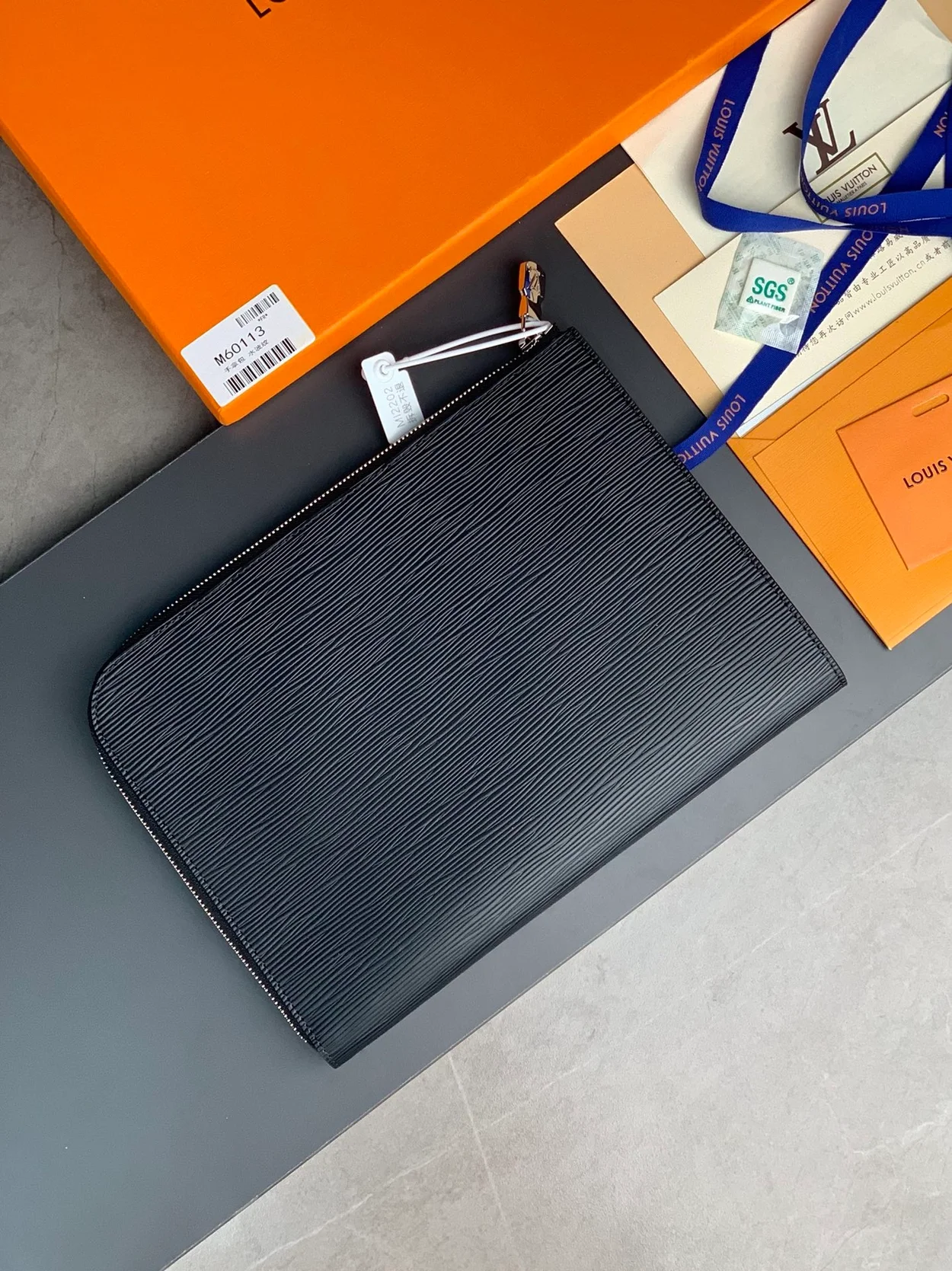 루이비통 포쉐트 주르 클러치 PM M62646