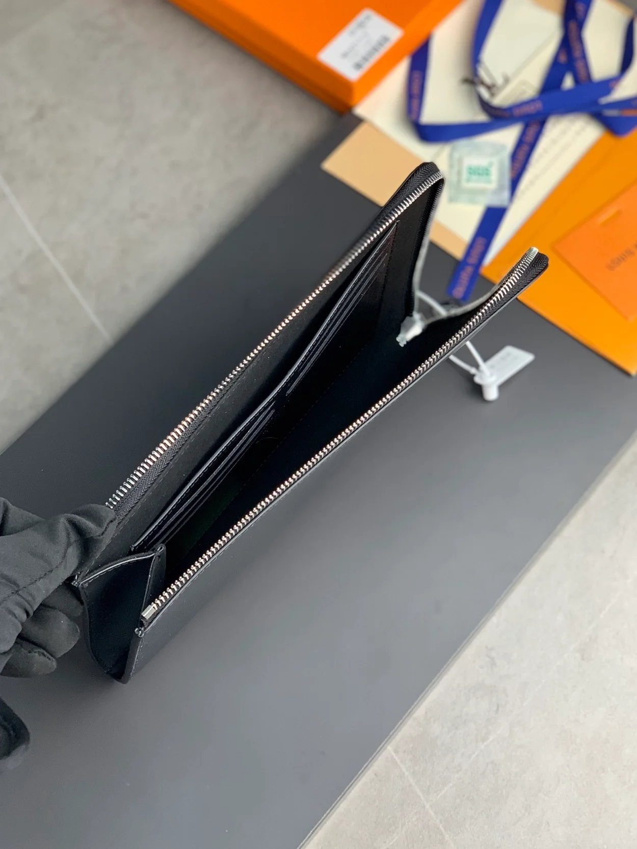 루이비통 포쉐트 주르 클러치 PM M62646