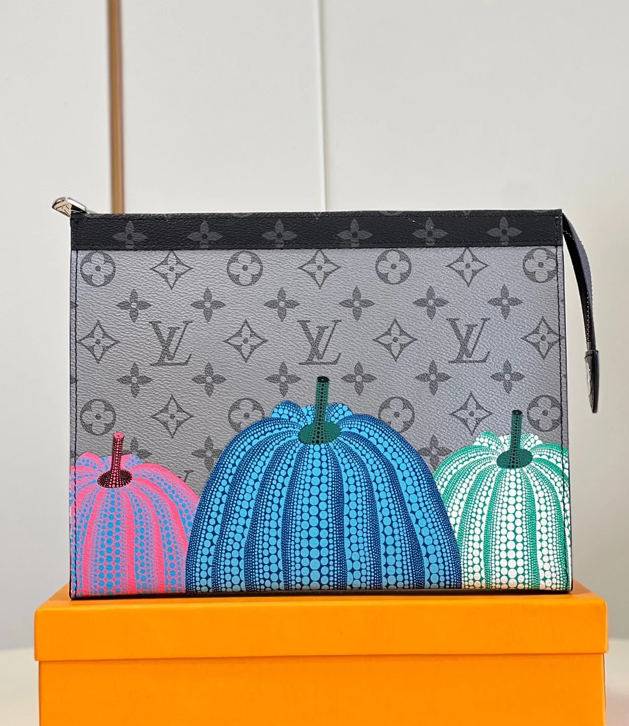 루이비통 YK 포쉐트 보야주 M81973