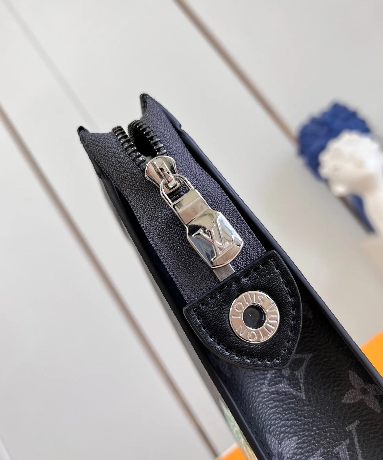 루이비통 YK 포쉐트 보야주 M81973