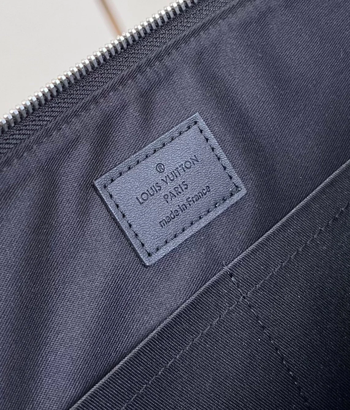 루이비통 포쉐트 24H N40481