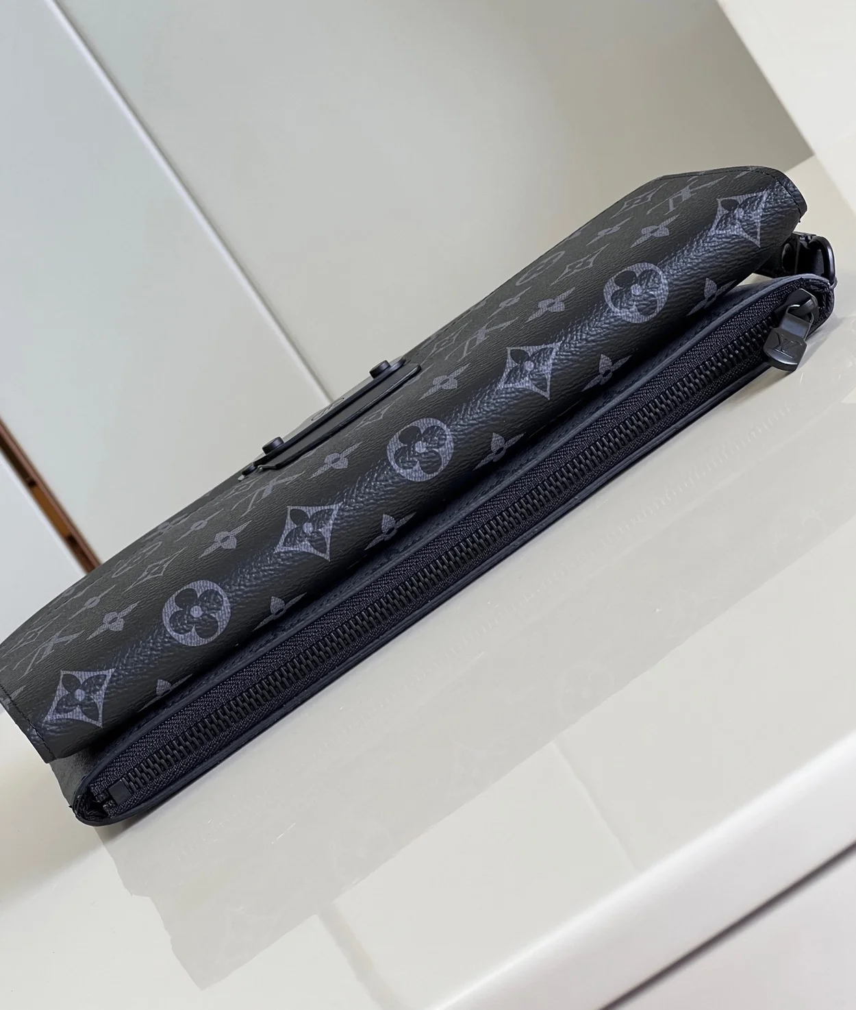 루이비통 포쉐트 S-Lock M82598