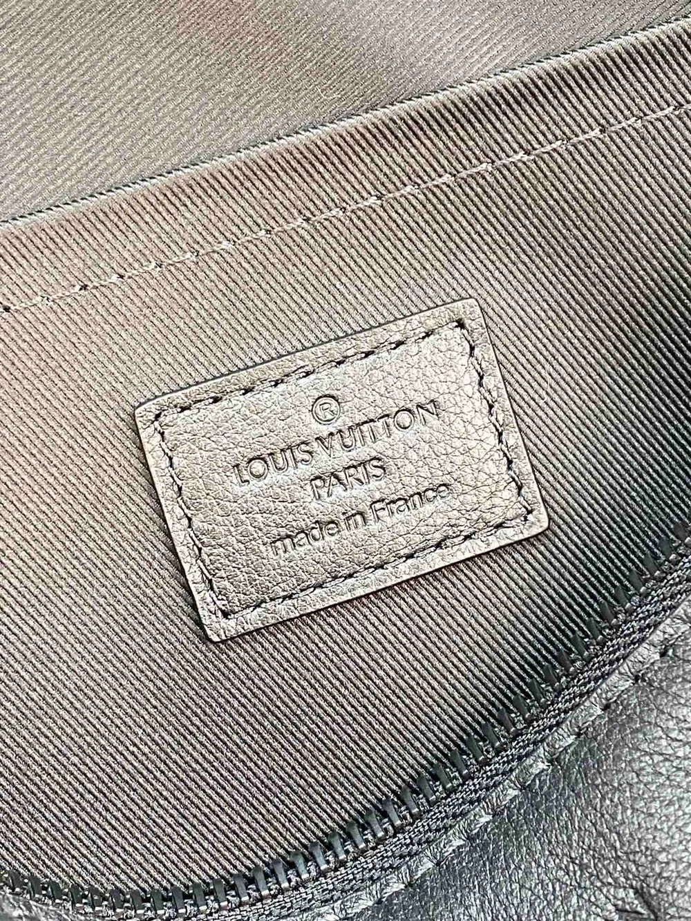 루이비통 포쉐트 보야주 수플 M82545