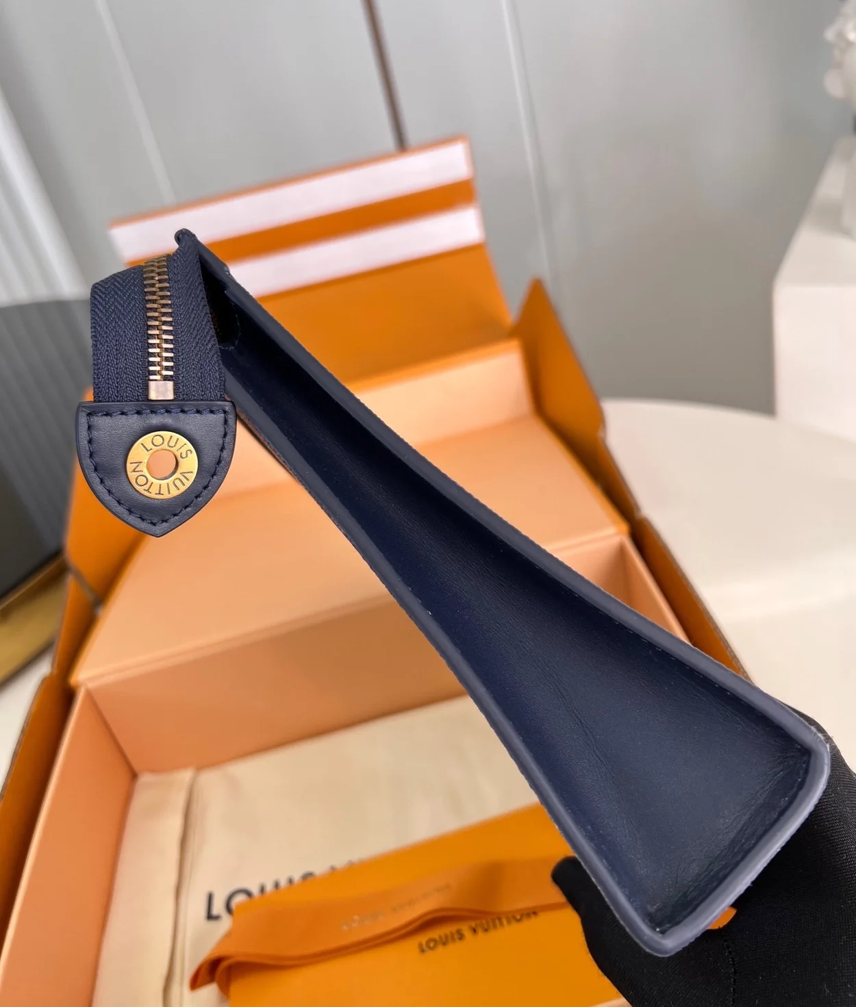 루이비통 포쉐트 보야주 M82825