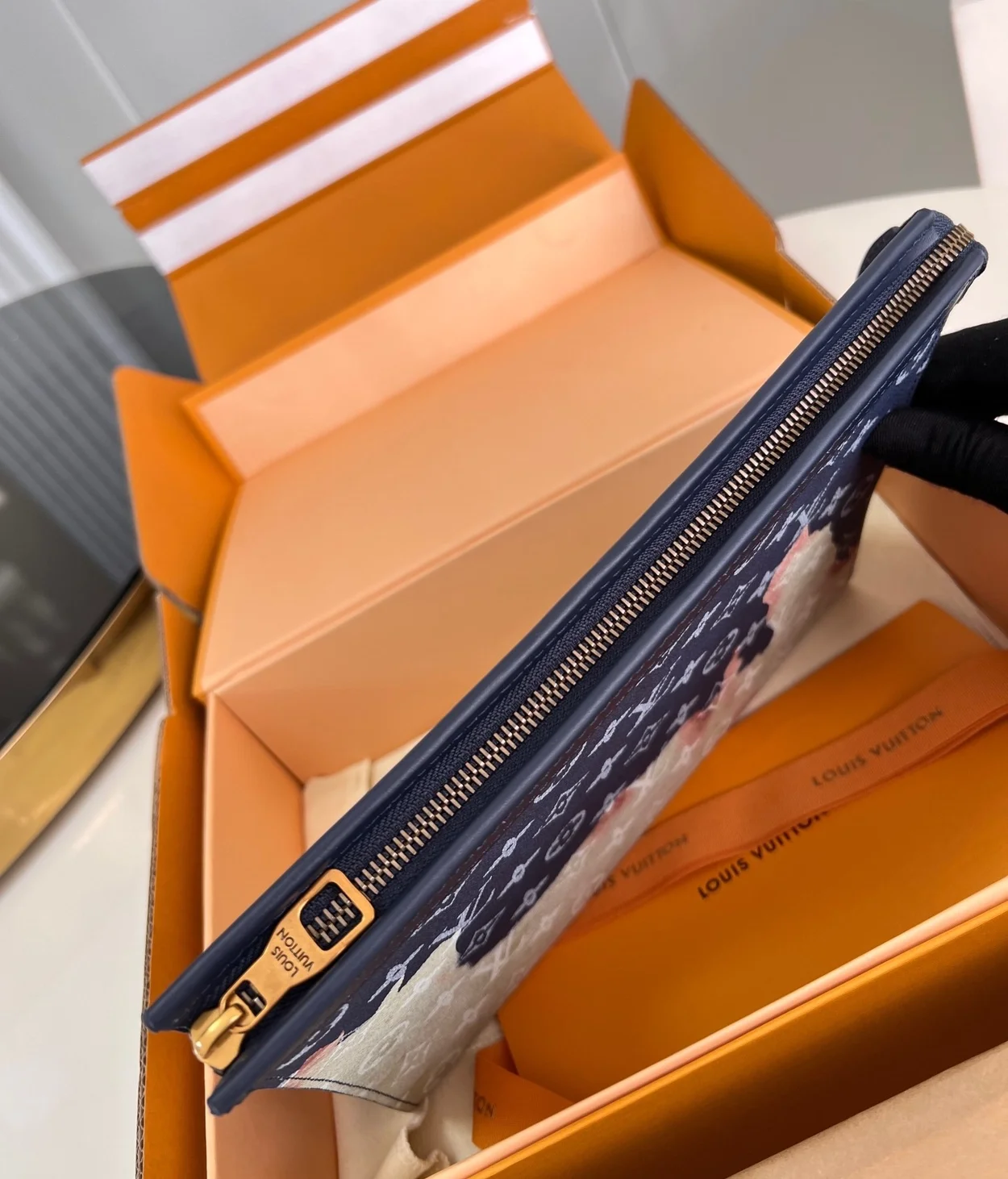 루이비통 포쉐트 보야주 M82825