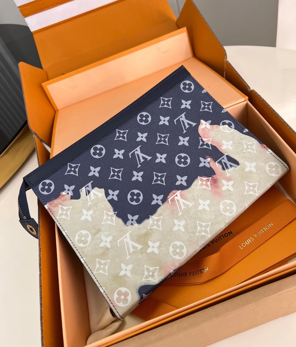 루이비통 포쉐트 보야주 M82825