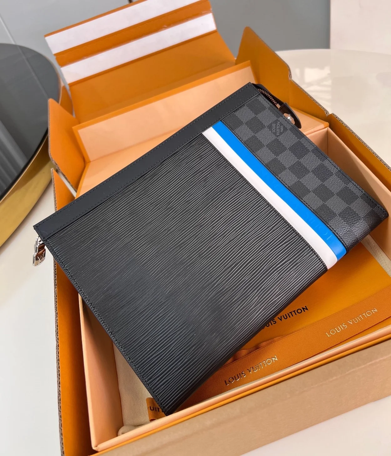 루이비통 포쉐트 보야주 MM M56827