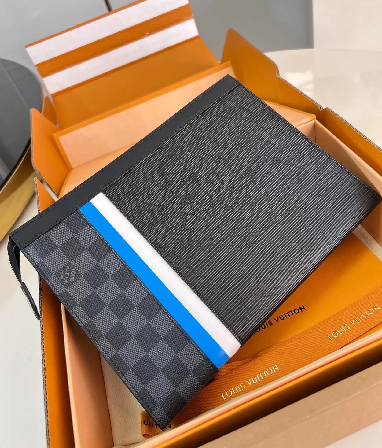 루이비통 포쉐트 보야주 MM M56827