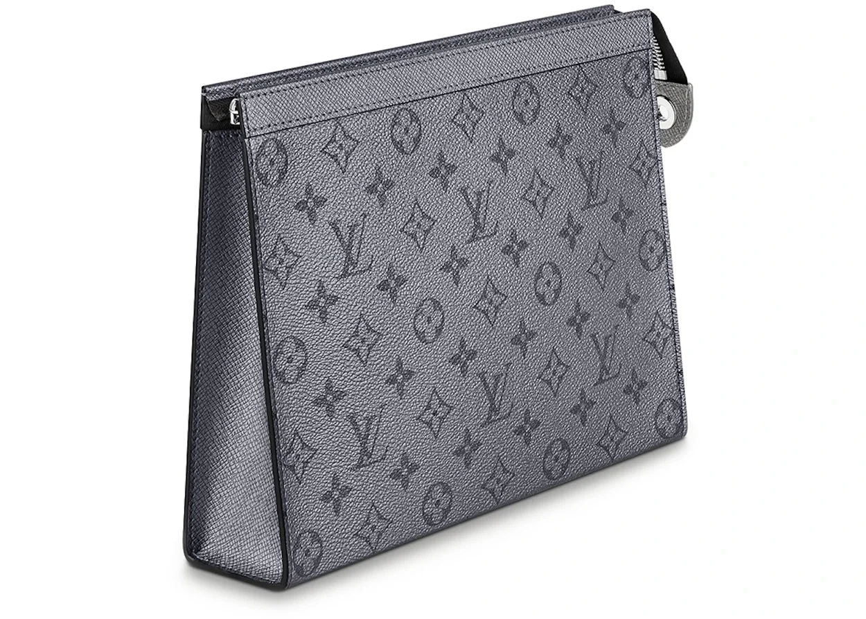 루이비통 포쉐트 보야주 MM 모노그램 캔버스 클러치 M30840