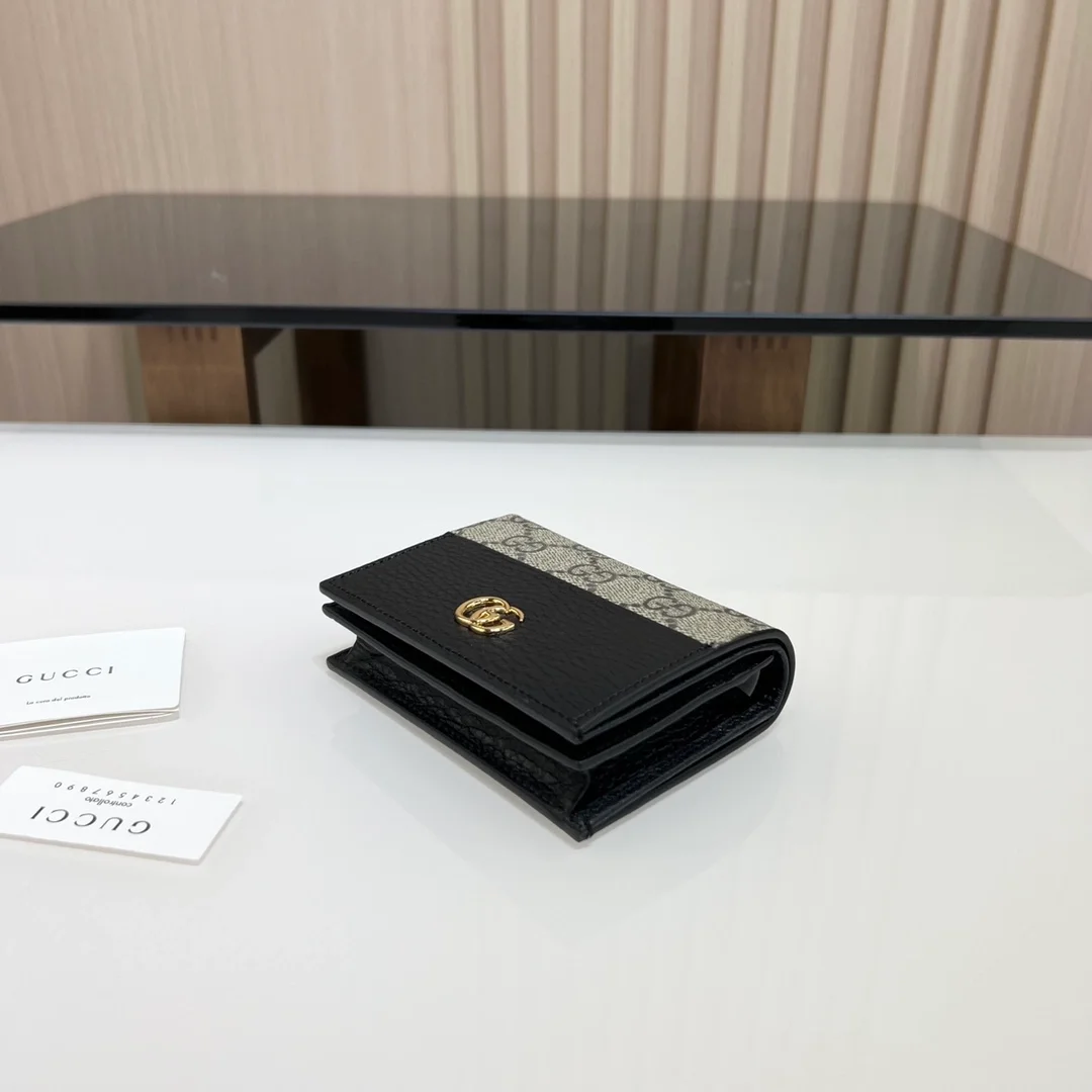구찌 GG 마몬트 카드지갑