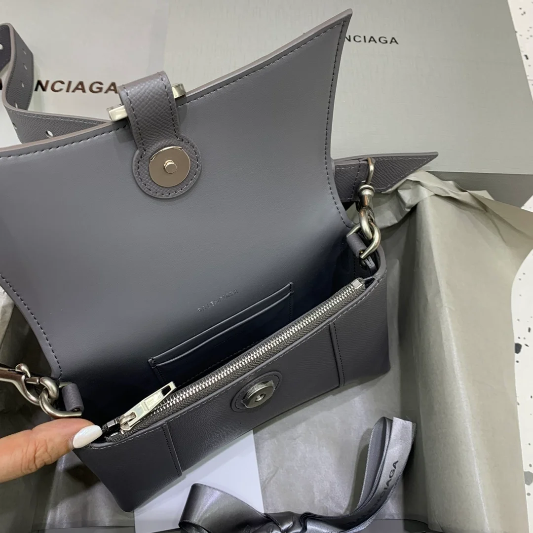 발렌시아가 XXS 다운타운 크로스백