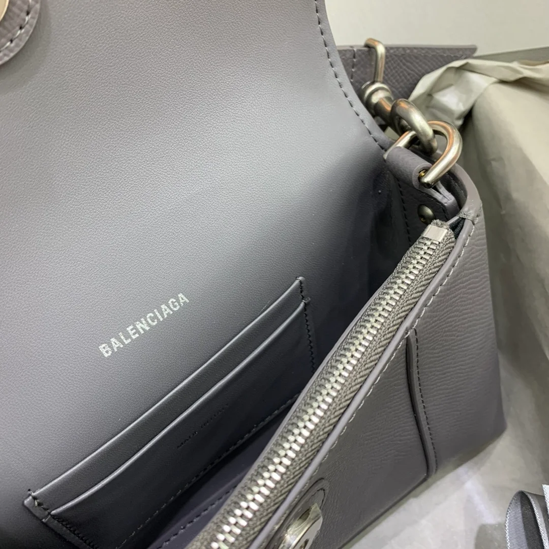 발렌시아가 XXS 다운타운 크로스백