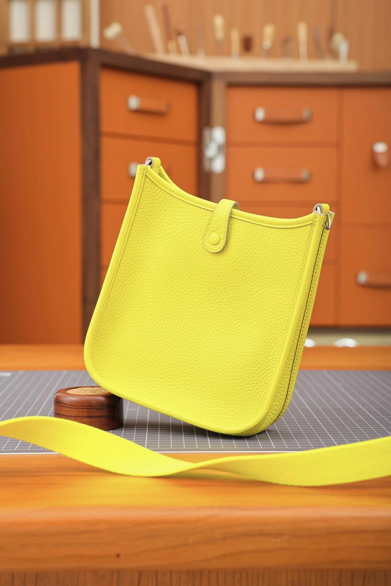 에르메스 에블린 16 레몬 팔라듐 하드웨어 (100% HAND MADE)