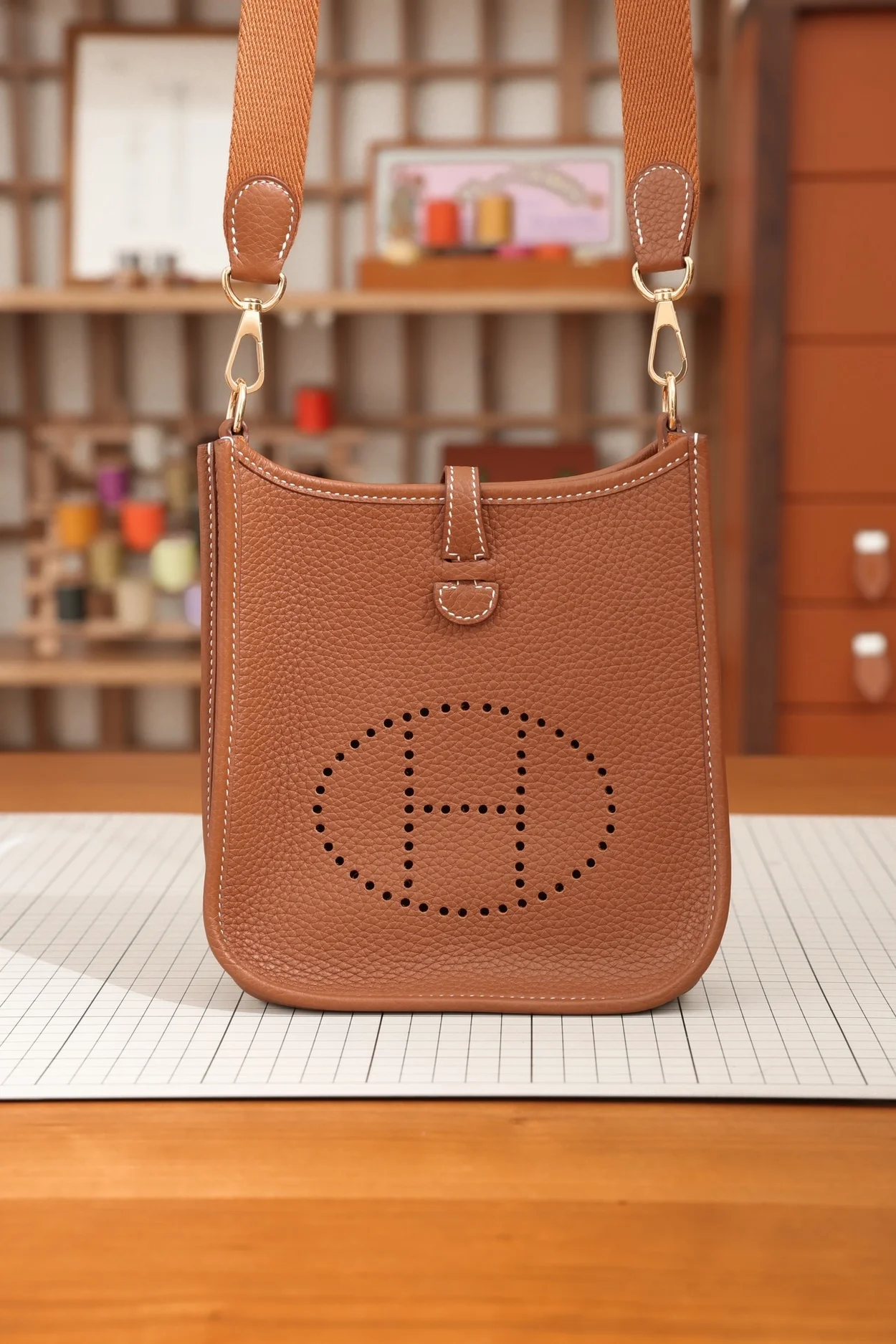 에르메스 에블린 16 브라운 골드 하드웨어 (100% HAND MADE)