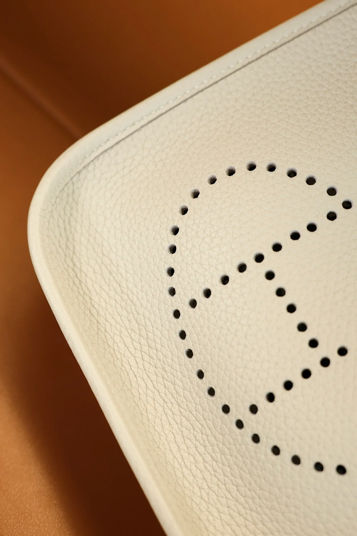 에르메스 에블린 16 아마존 백 아이보리 클레망스 & 팔라듐 하드웨어 (100% HAND MADE)