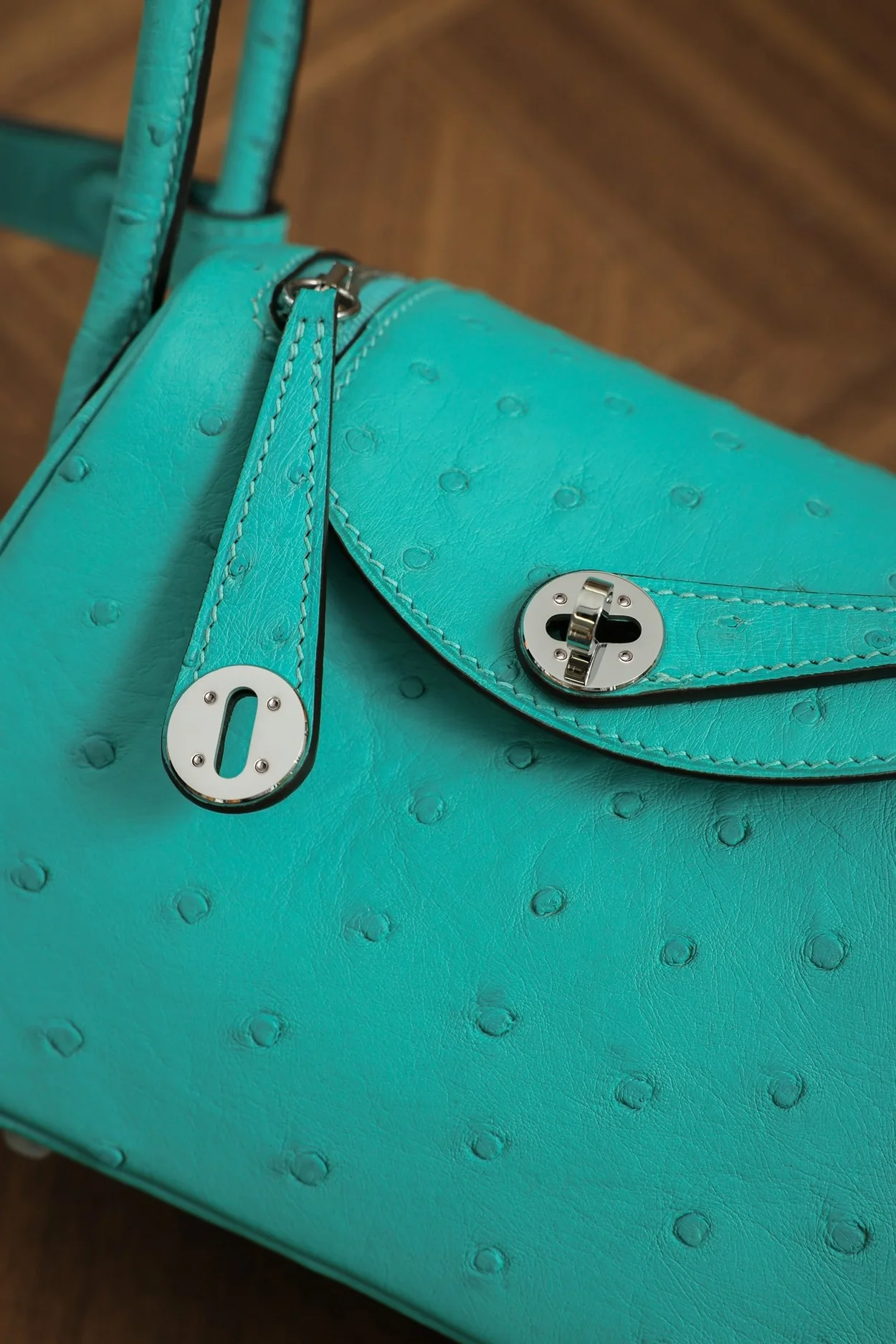 에르메스 린디 미니 티파니 블루 오스트리치 팔라듐 하드웨어 (100% HAND MADE)