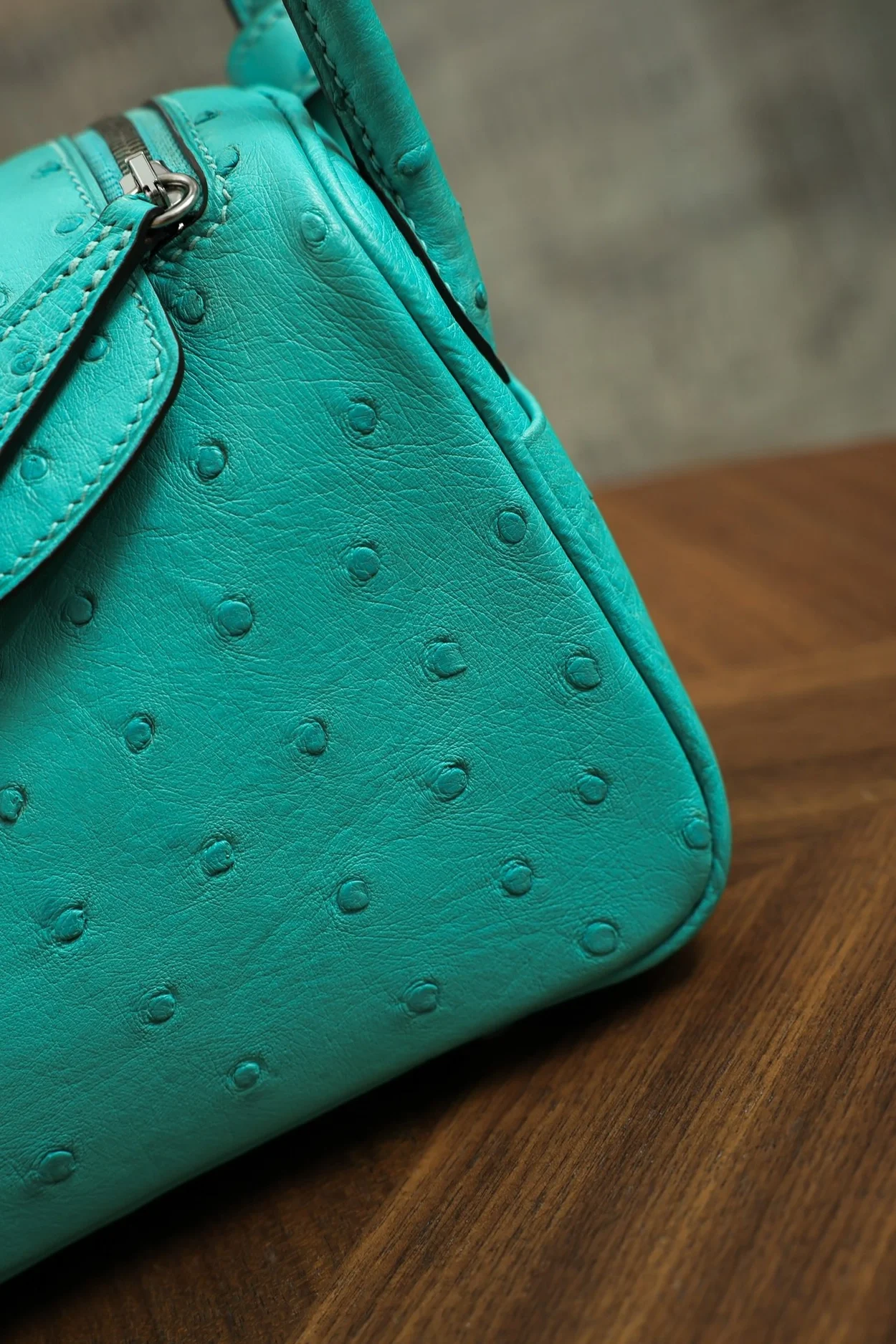 에르메스 린디 미니 티파니 블루 오스트리치 팔라듐 하드웨어 (100% HAND MADE)