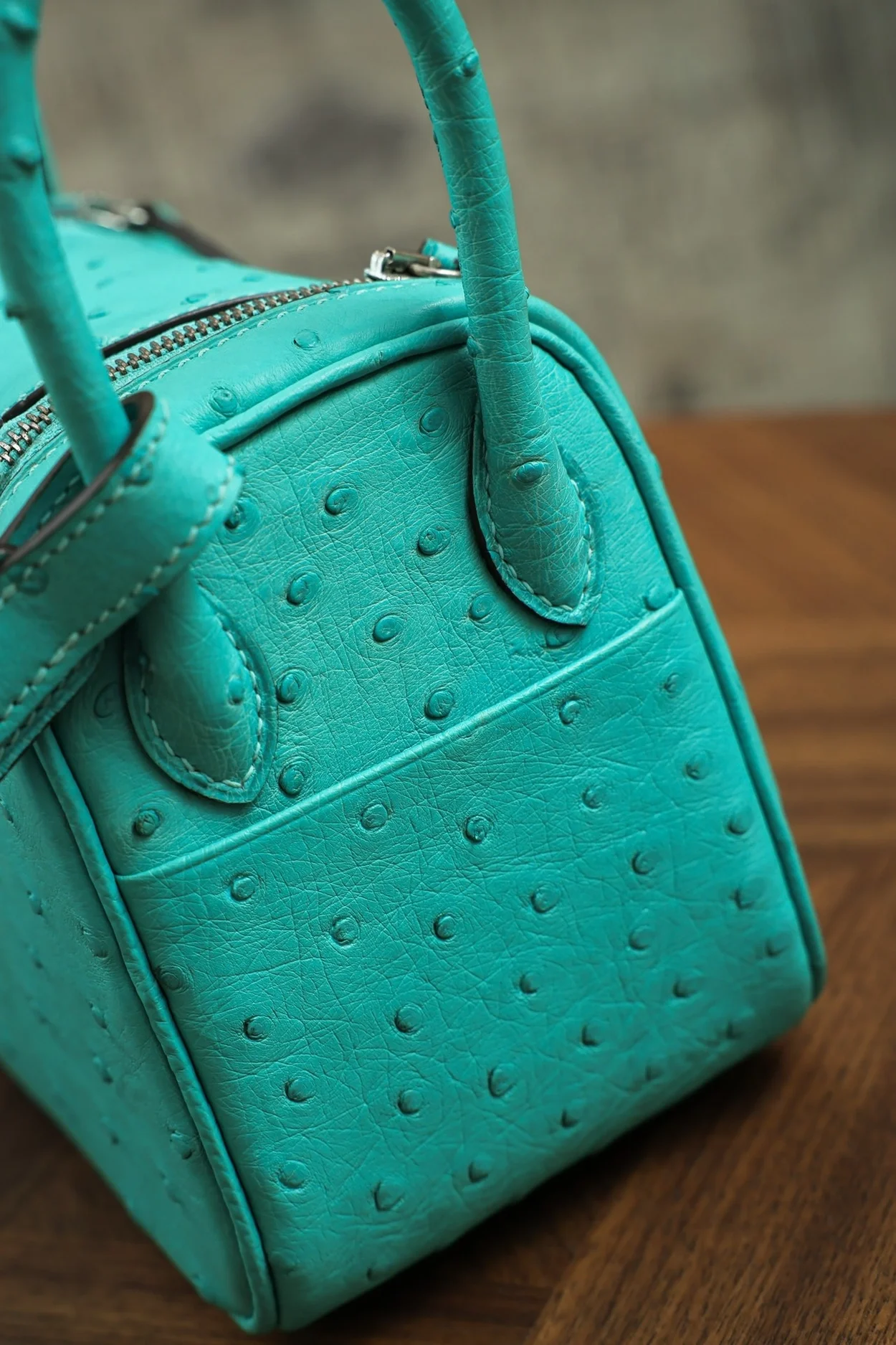 에르메스 린디 미니 티파니 블루 오스트리치 팔라듐 하드웨어 (100% HAND MADE)