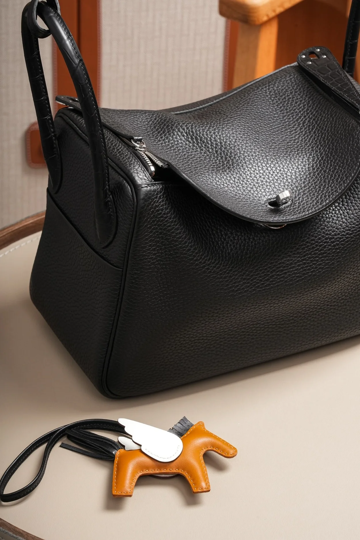 에르메스 린디 26 블랙 클레망스 팔라듐 하드웨어 (100% HAND MADE)