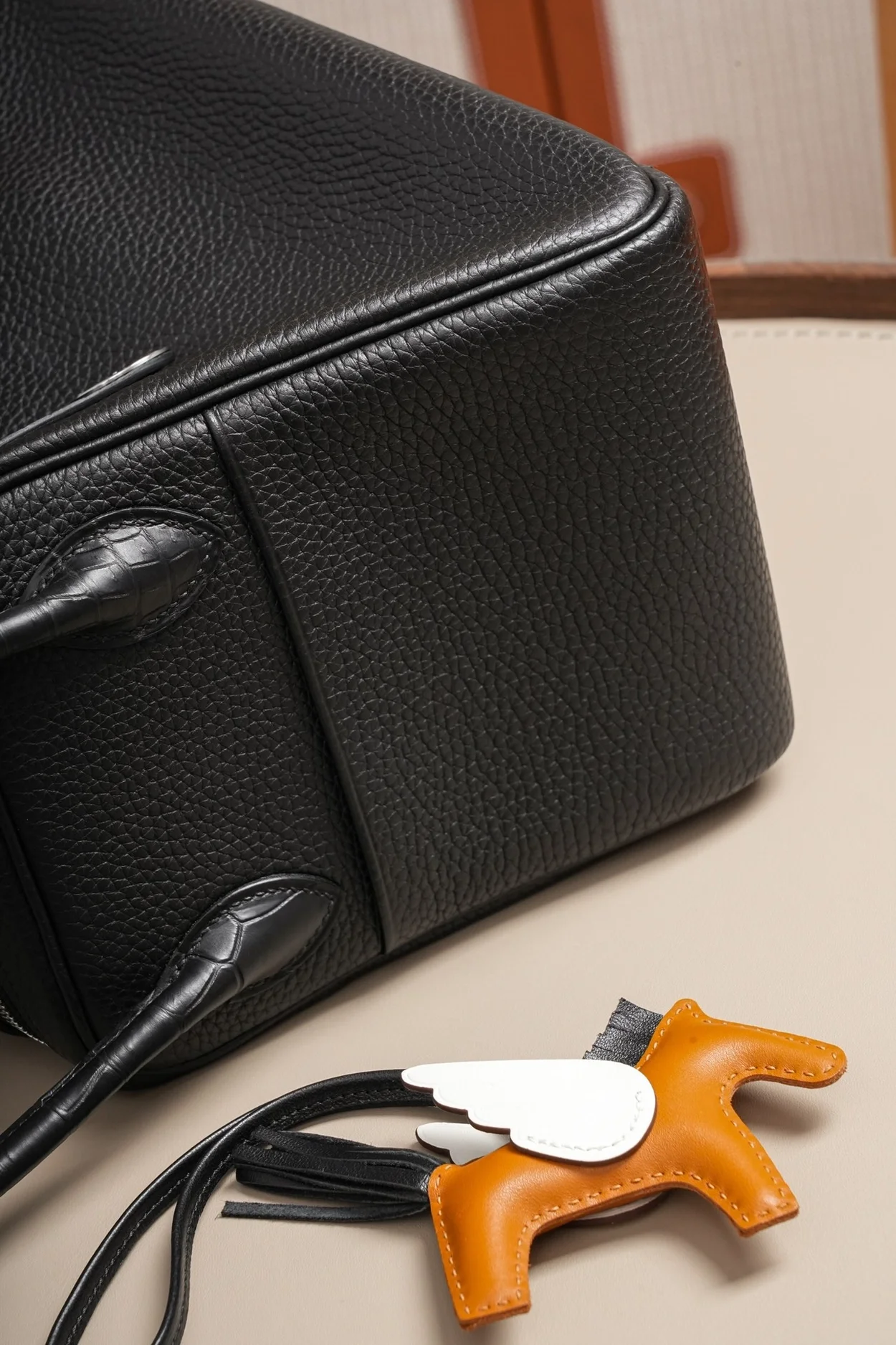 에르메스 린디 26 블랙 클레망스 팔라듐 하드웨어 (100% HAND MADE)