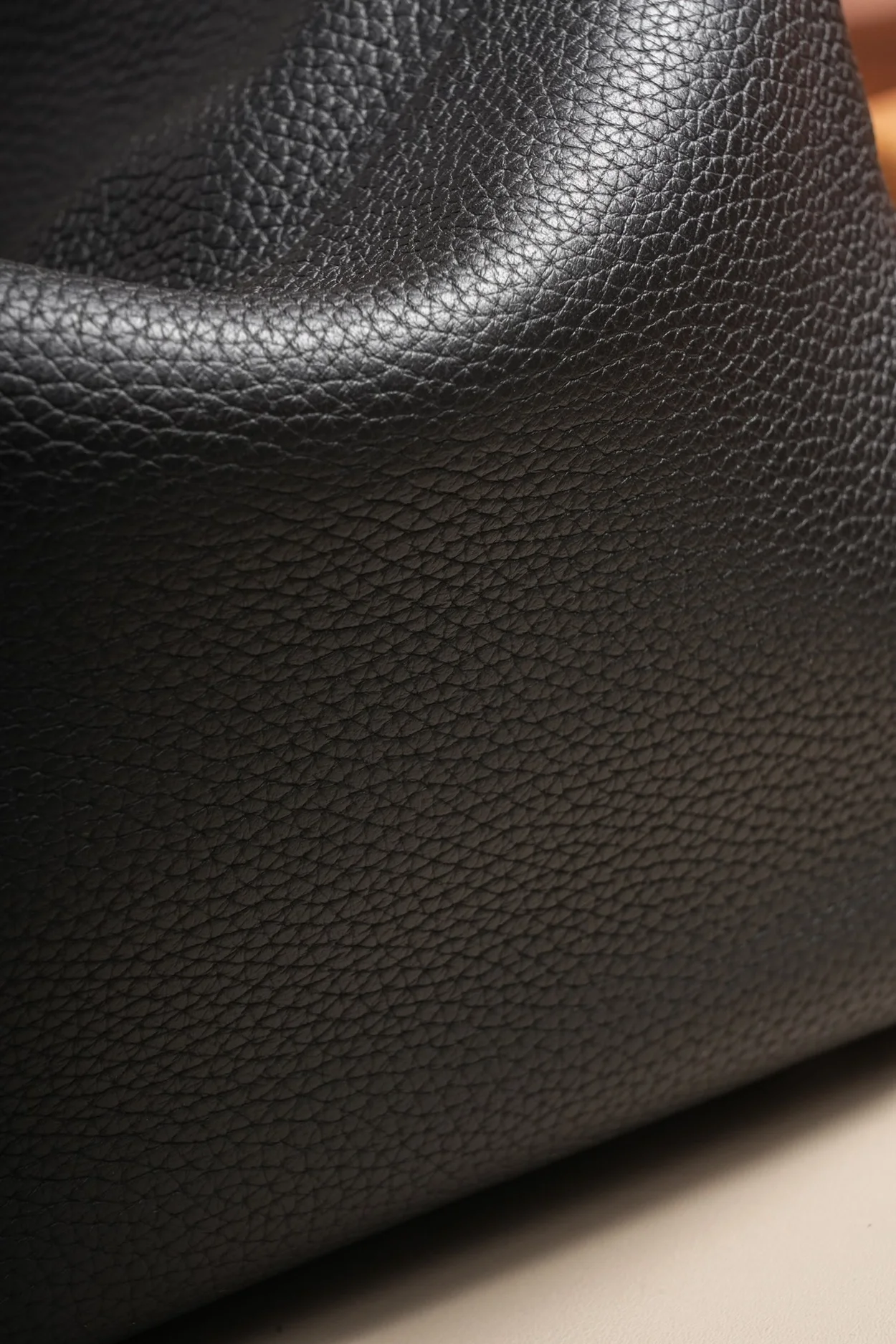 에르메스 린디 26 블랙 클레망스 팔라듐 하드웨어 (100% HAND MADE)