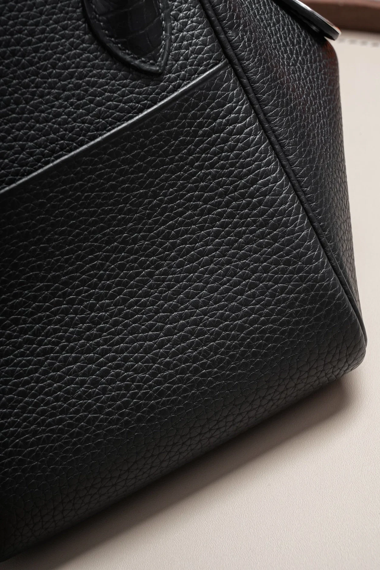 에르메스 린디 26 블랙 클레망스 팔라듐 하드웨어 (100% HAND MADE)