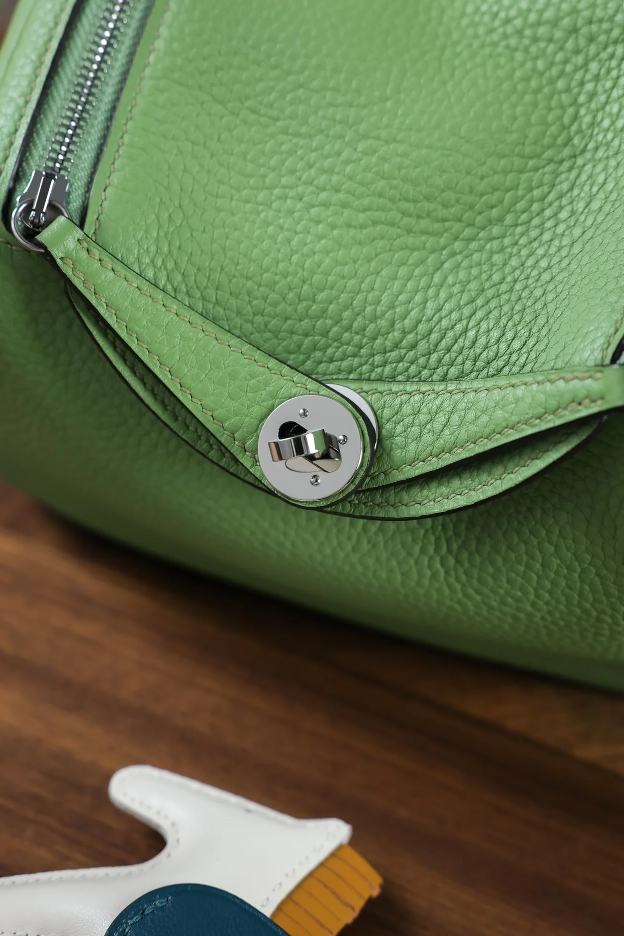 에르메스 린디 미니 아보카도 그린 클레망스 팔라듐 하드웨어 (100% Hand Made)