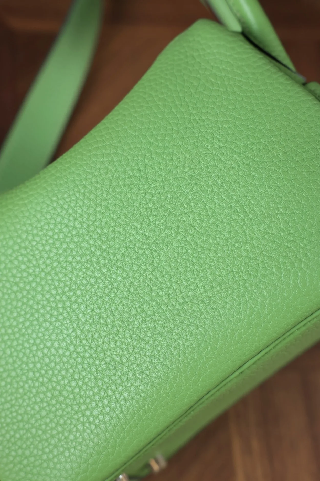 에르메스 린디 미니 아보카도 그린 클레망스 팔라듐 하드웨어 (100% Hand Made)