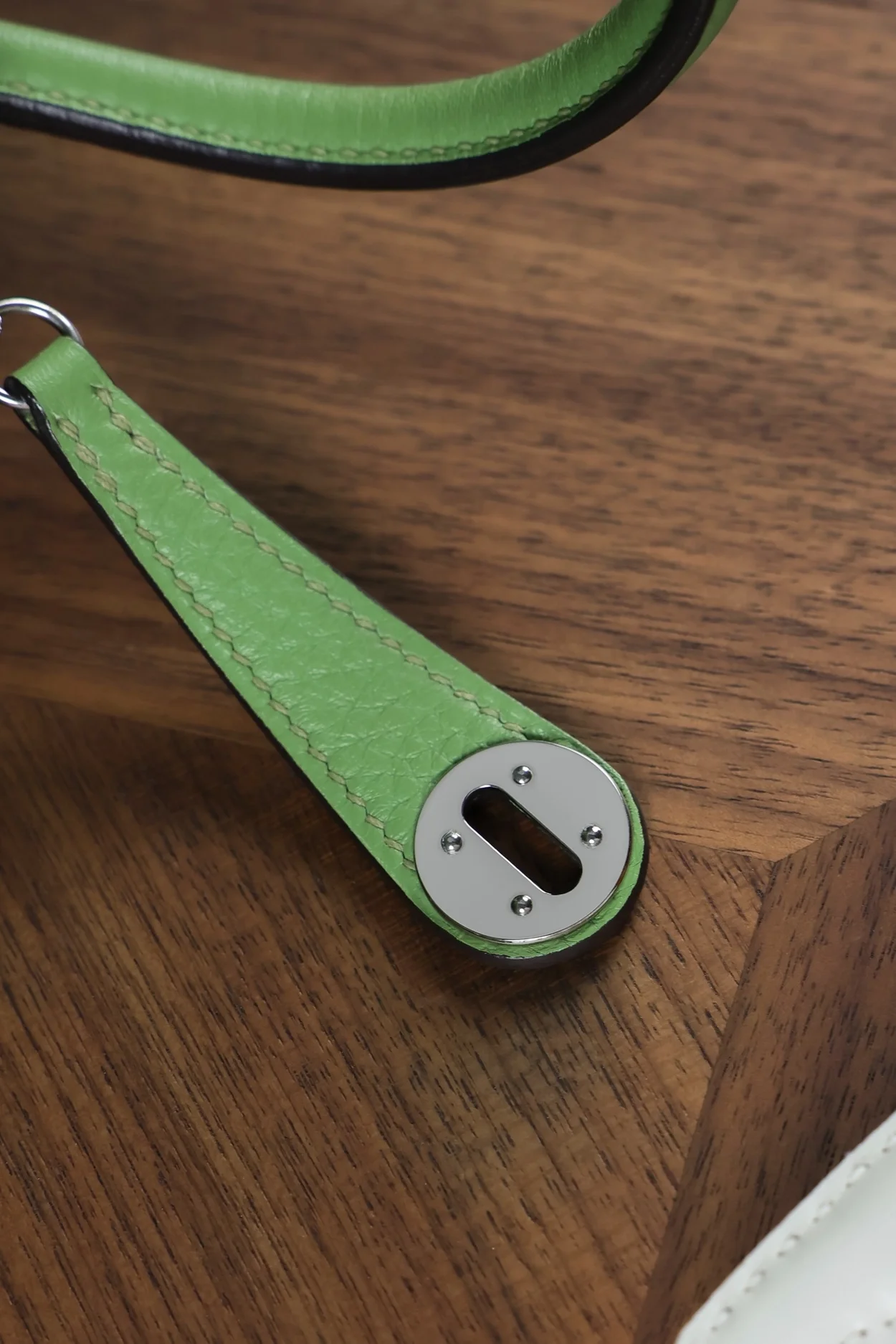 에르메스 린디 미니 아보카도 그린 클레망스 팔라듐 하드웨어 (100% Hand Made)