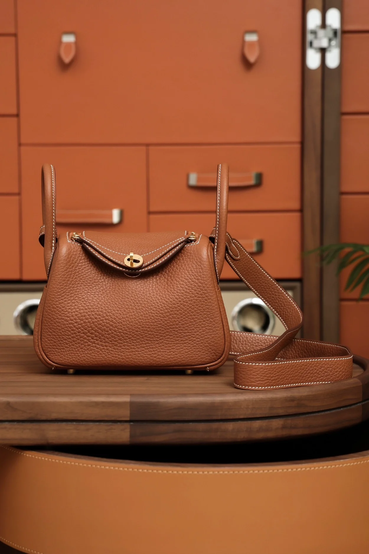 에르메스 린디 미니 골드 클레망스 골드 하드웨어 (100% HAND MADE)