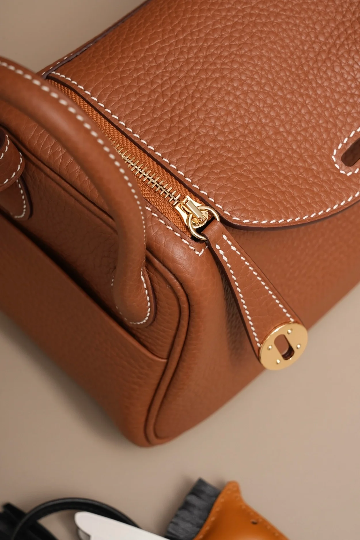 에르메스 린디 미니 골드 클레망스 골드 하드웨어 (100% HAND MADE)